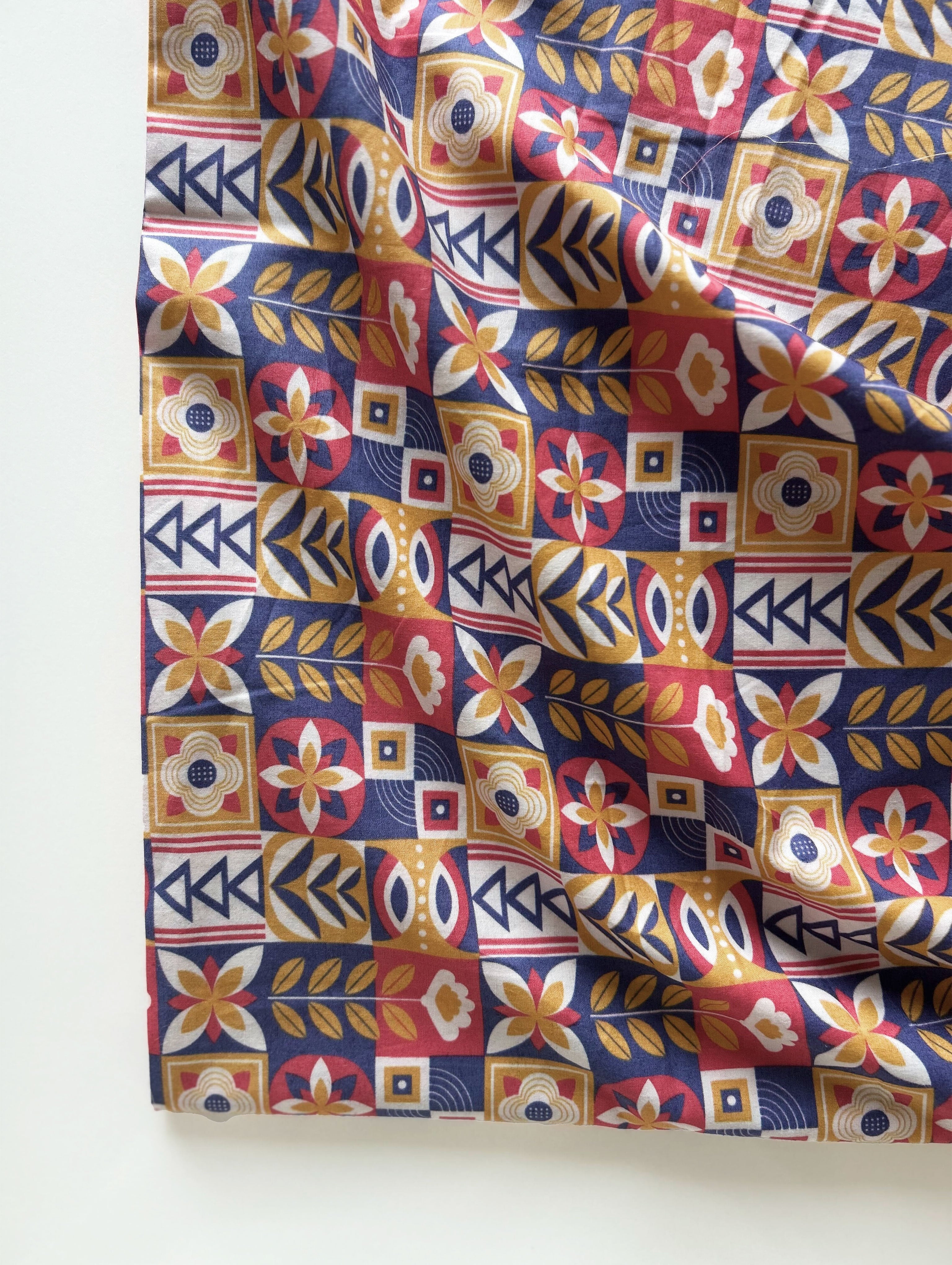 Digital Print 40s (132 x 72) Cotton Poplin Fabric 58"