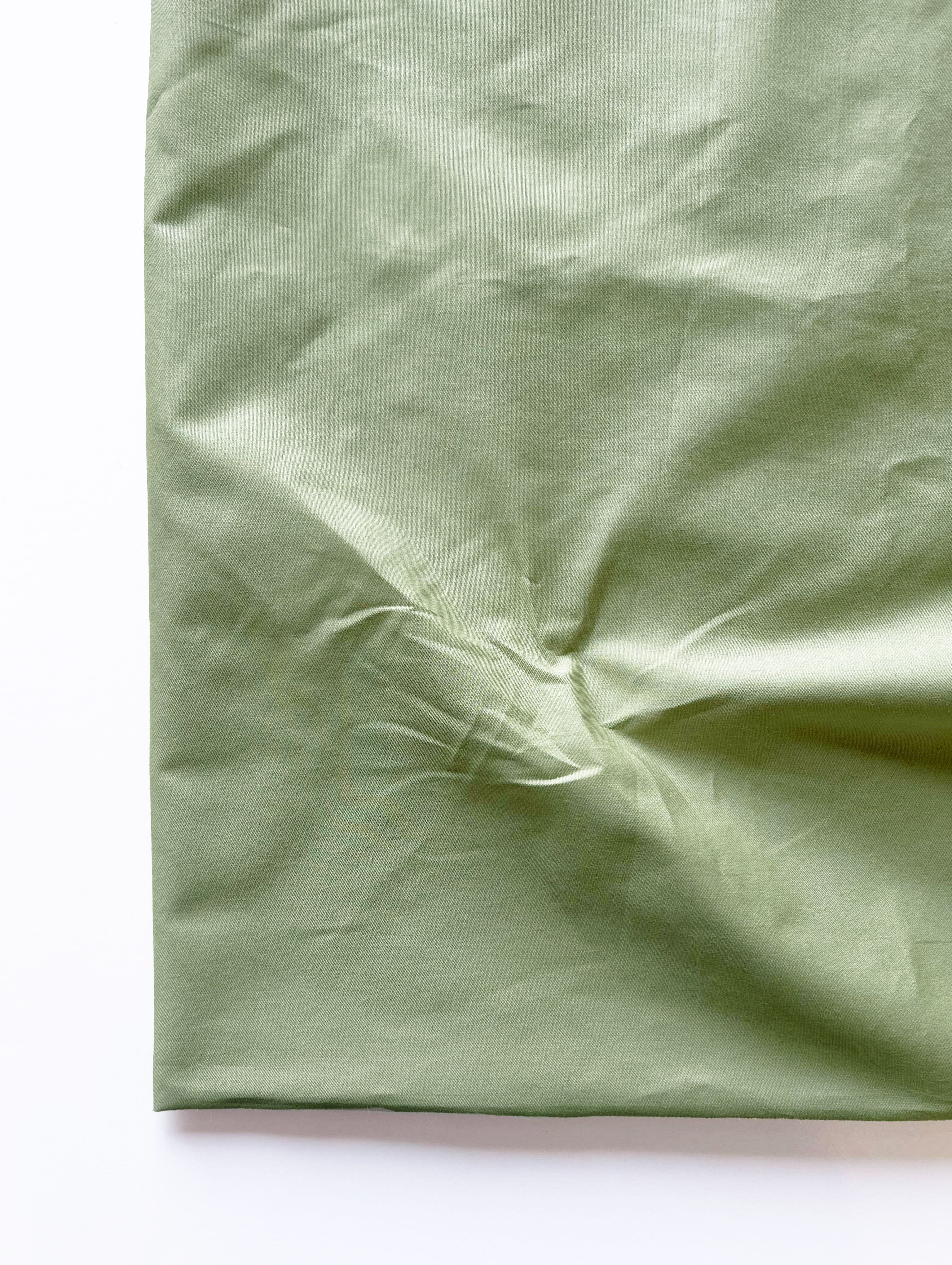 Green 40s Cotton Poplin Lafer Finish Mill Dyed Fabric 58"