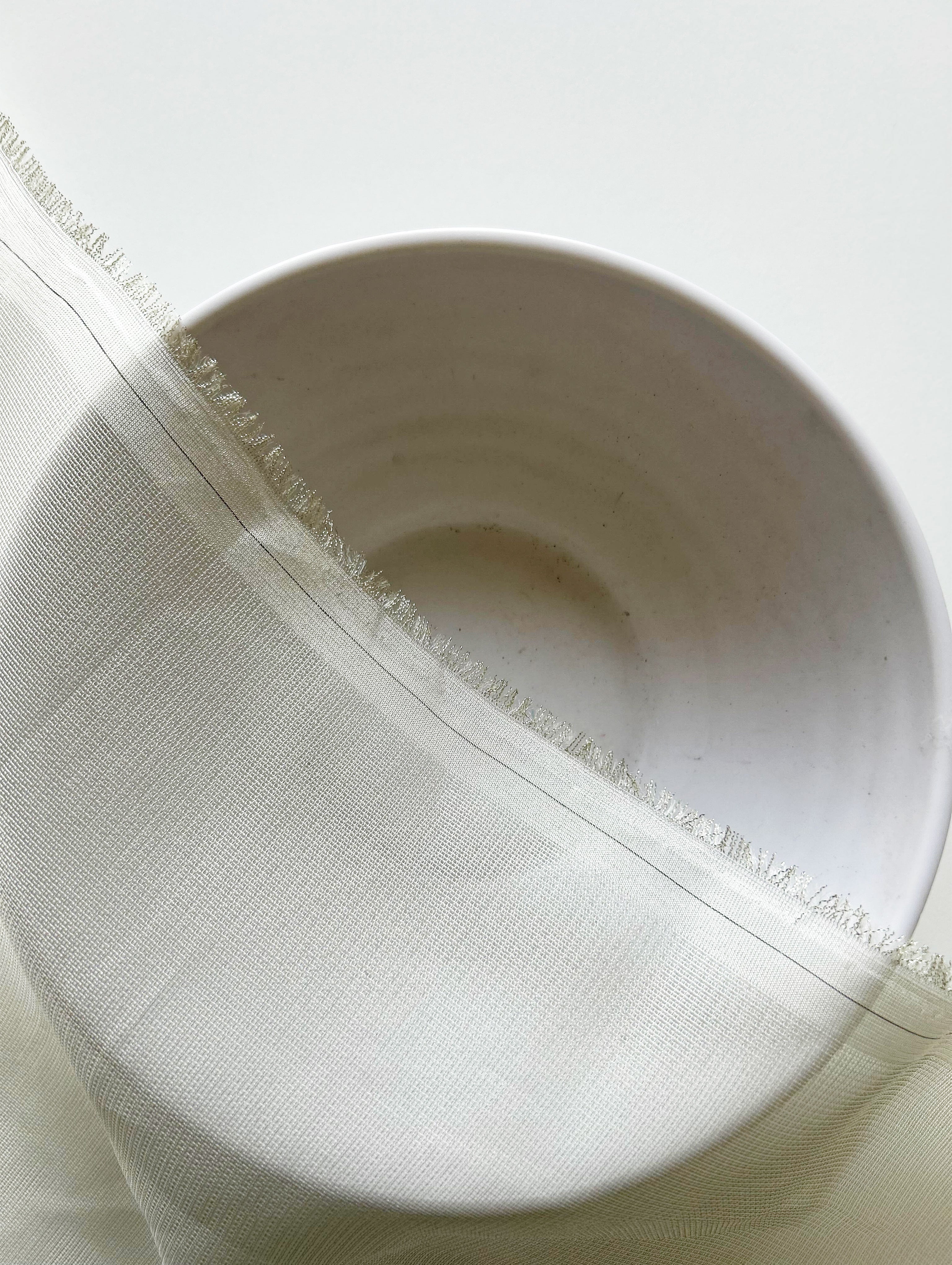 65 Gram Water Gucci Net Fabric 44"