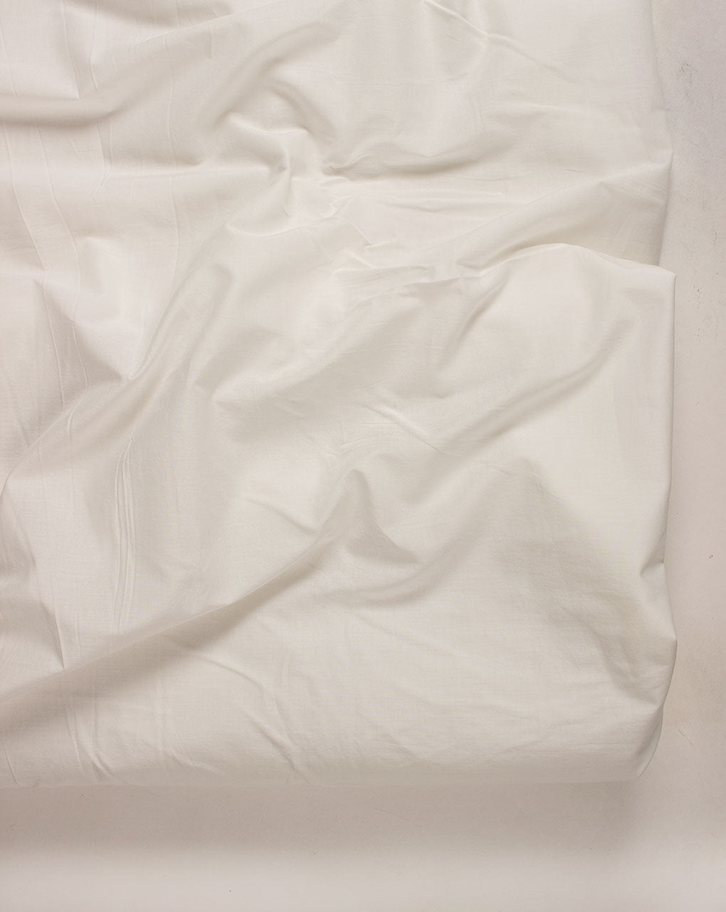 60s Cotton Cambric Fabric (92 x 88) 56" (Airjet) ( Swatch 10x12" )