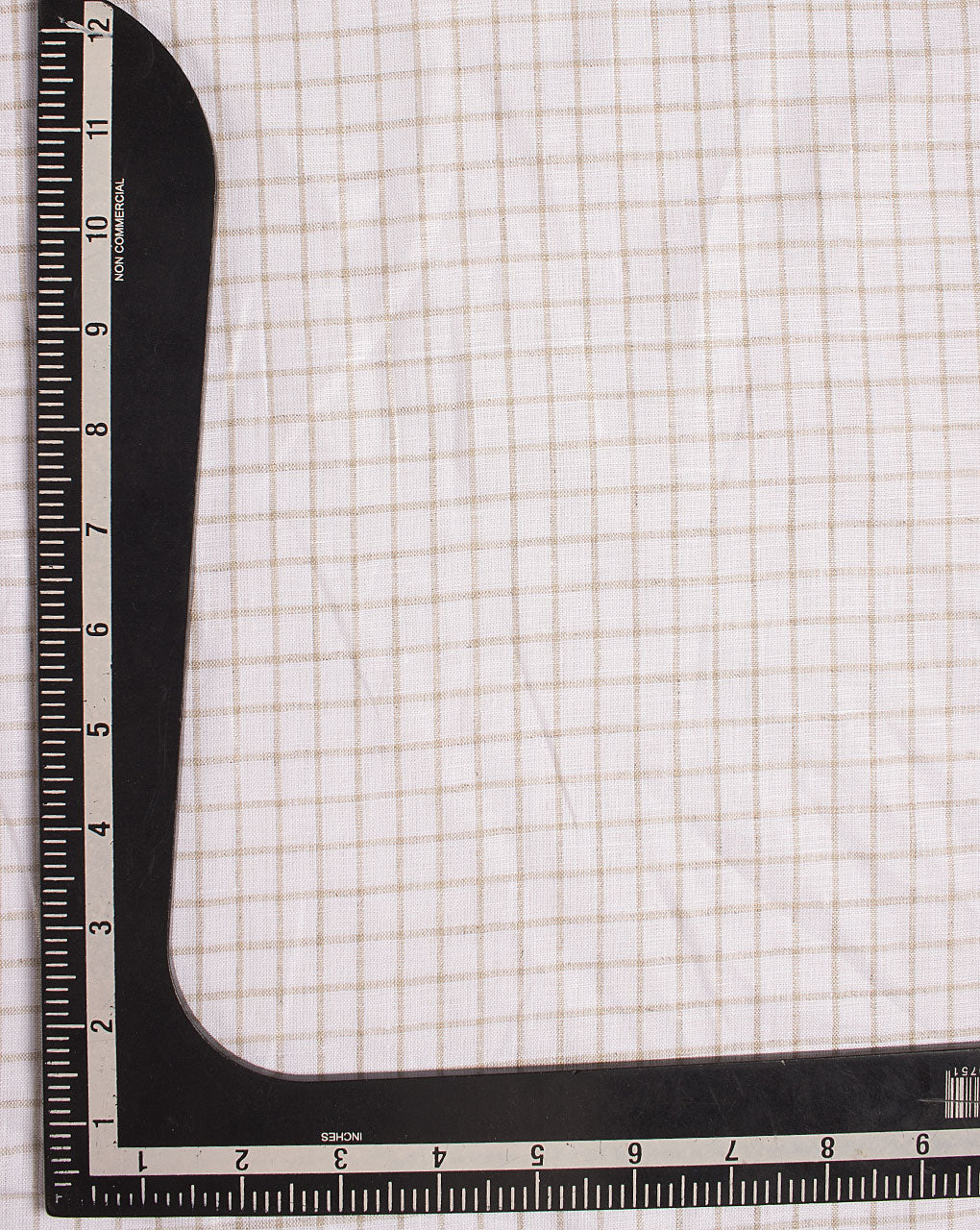 Checks Woven Hemp Fabric ( Width 58 Inch ) - Fabriclore.com