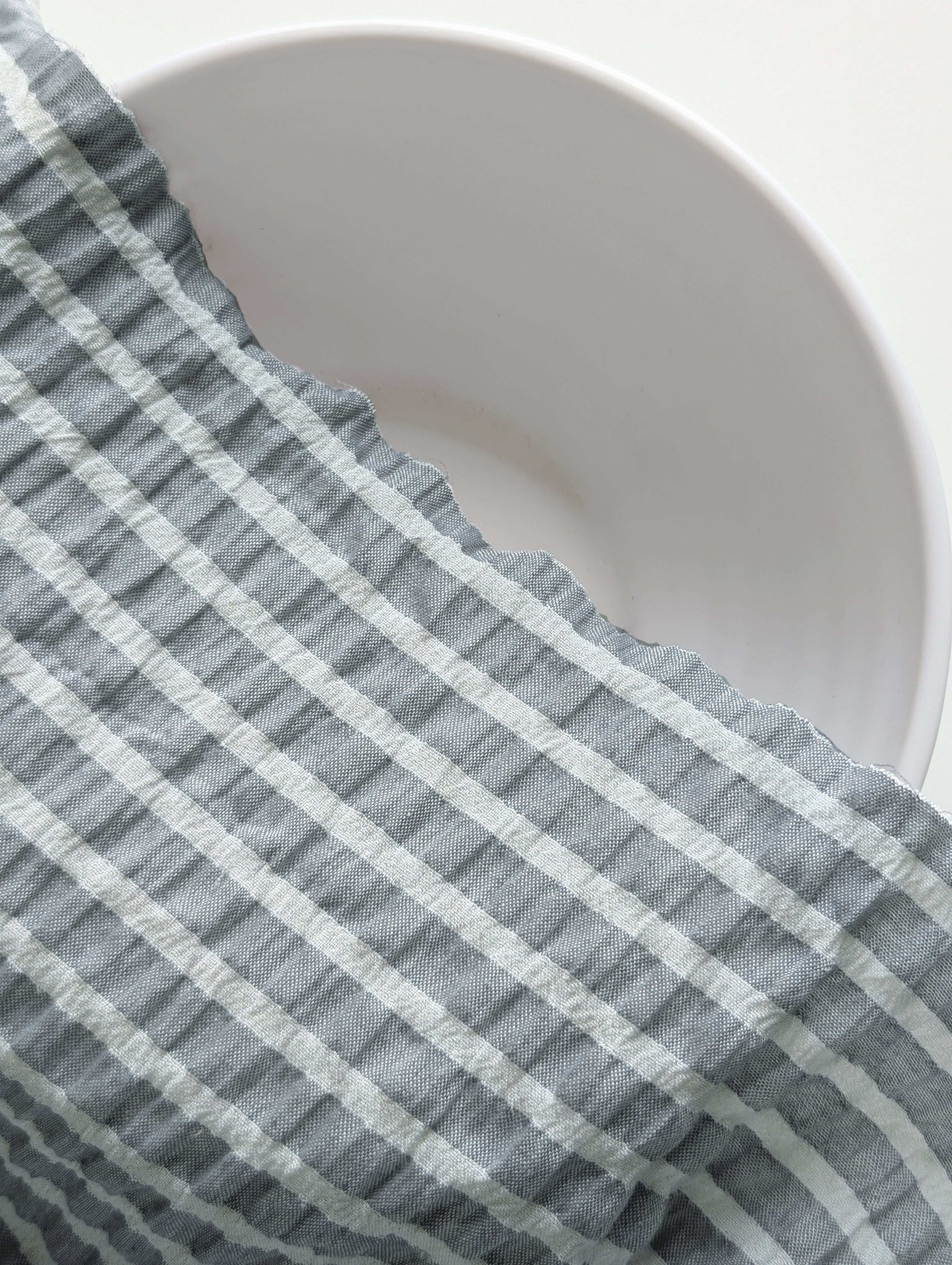 Buy Grey Stripes Seersucker Blended Cotton Yarn Dyed Fabric 50" Online