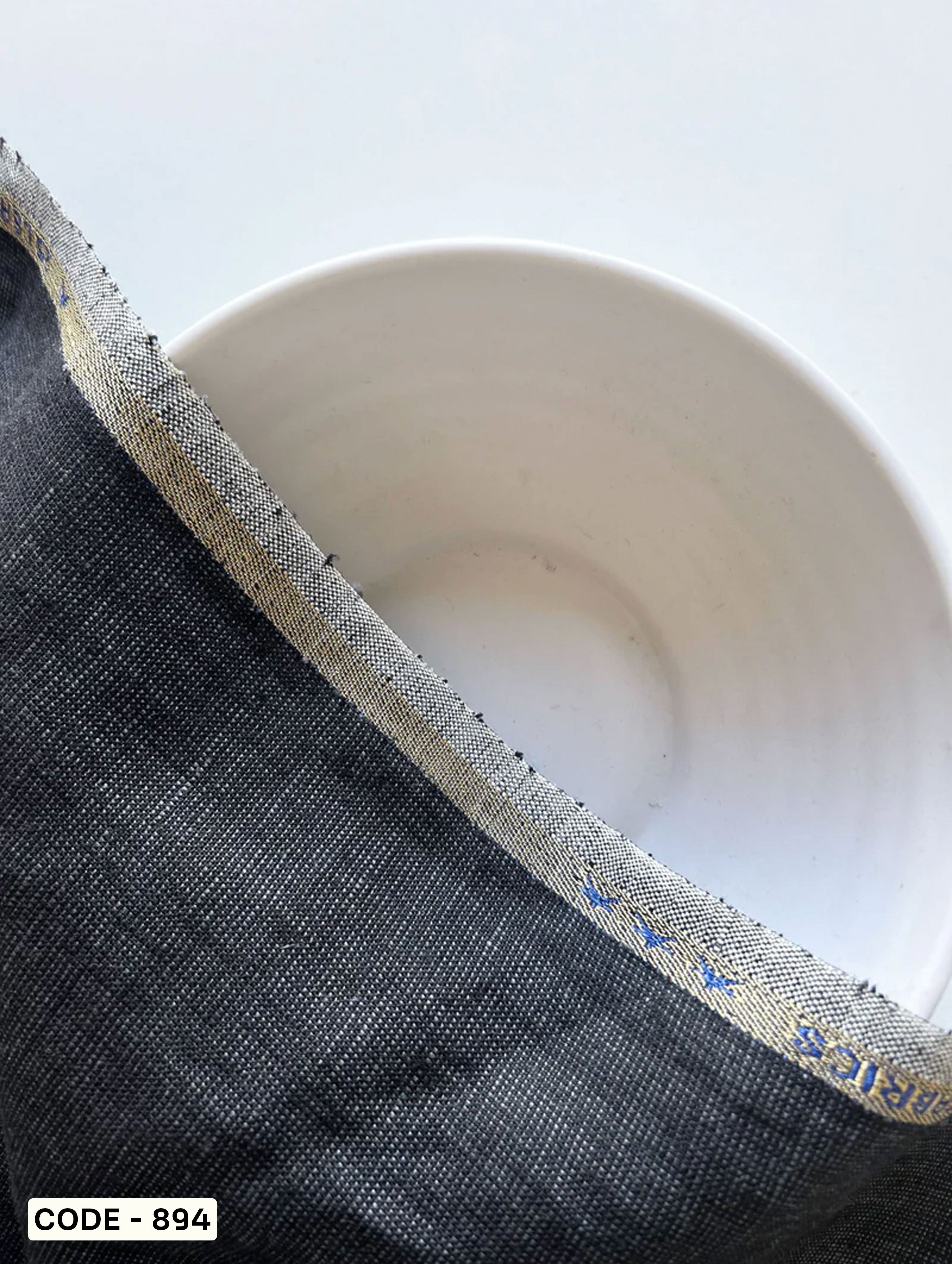 Black 25 Lea Suiting Linen Dark Yarn Dyed Fabric 58"