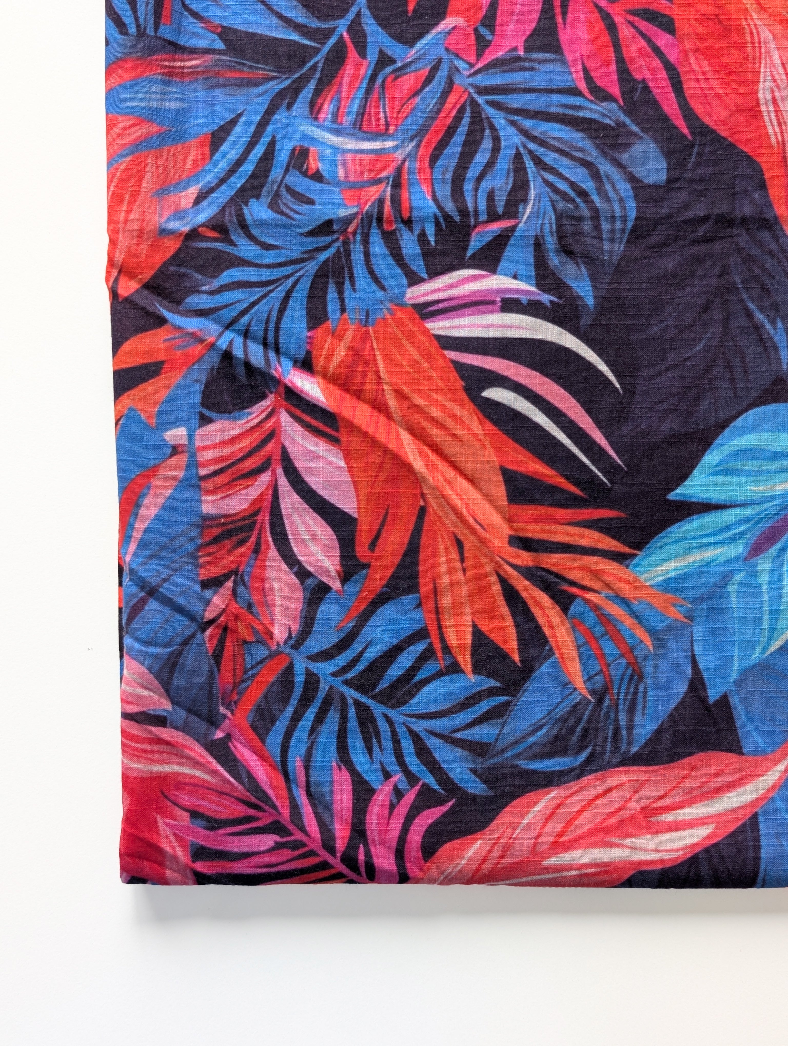 Digital Print 60s (92 x 88) Cotton Slub Fabric