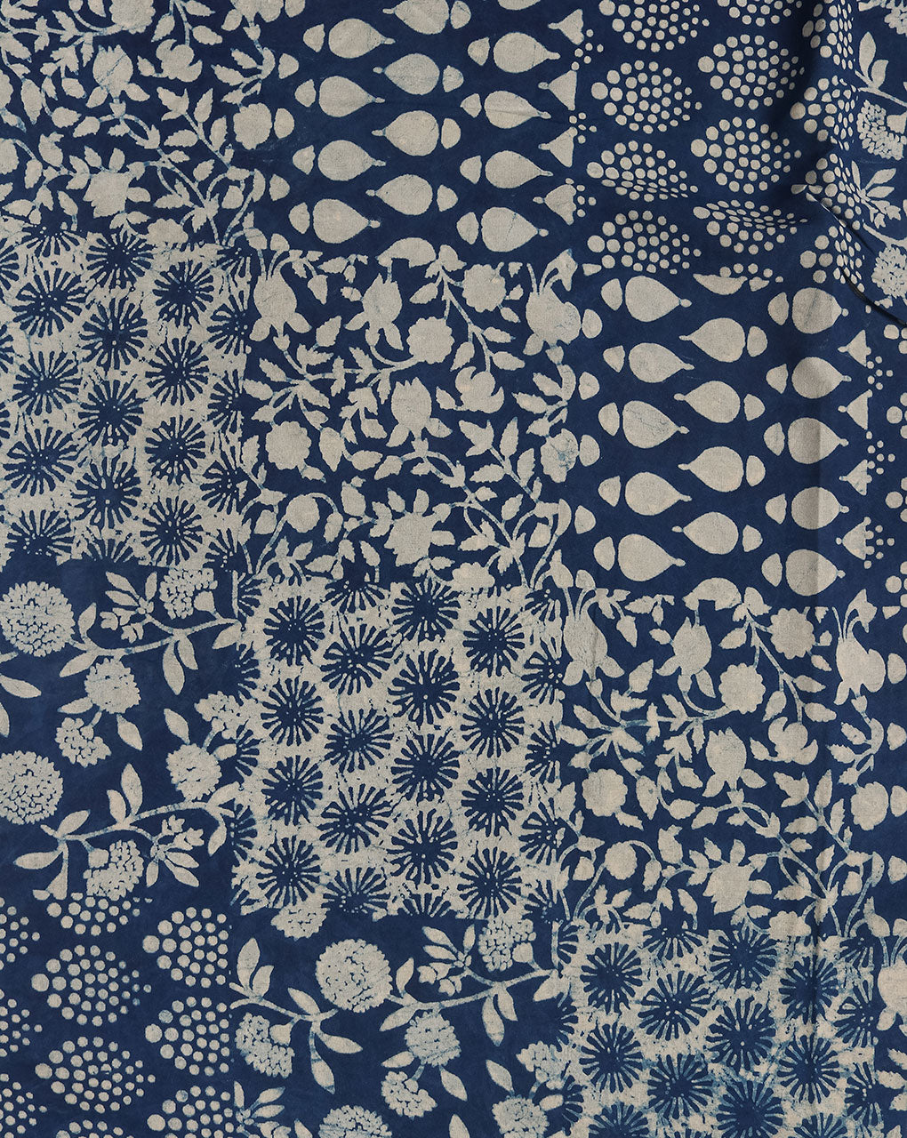 Soimoi Blue Rayon Fabric Cross & Geometric Print Sewing Fabric Meter 42  Inch Wide : : Home & Kitchen