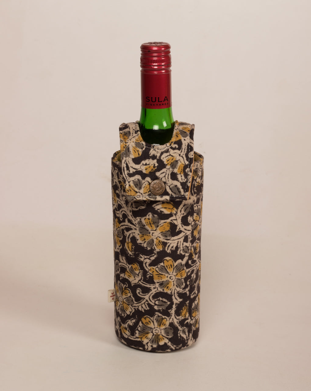 Handcrafted Wine Bottle Cover - Fabriclore.com