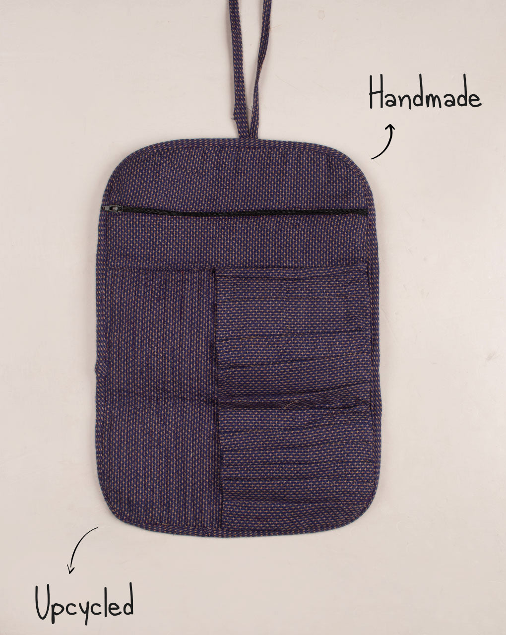 Handcrafted Brush Holder - Fabriclore.com