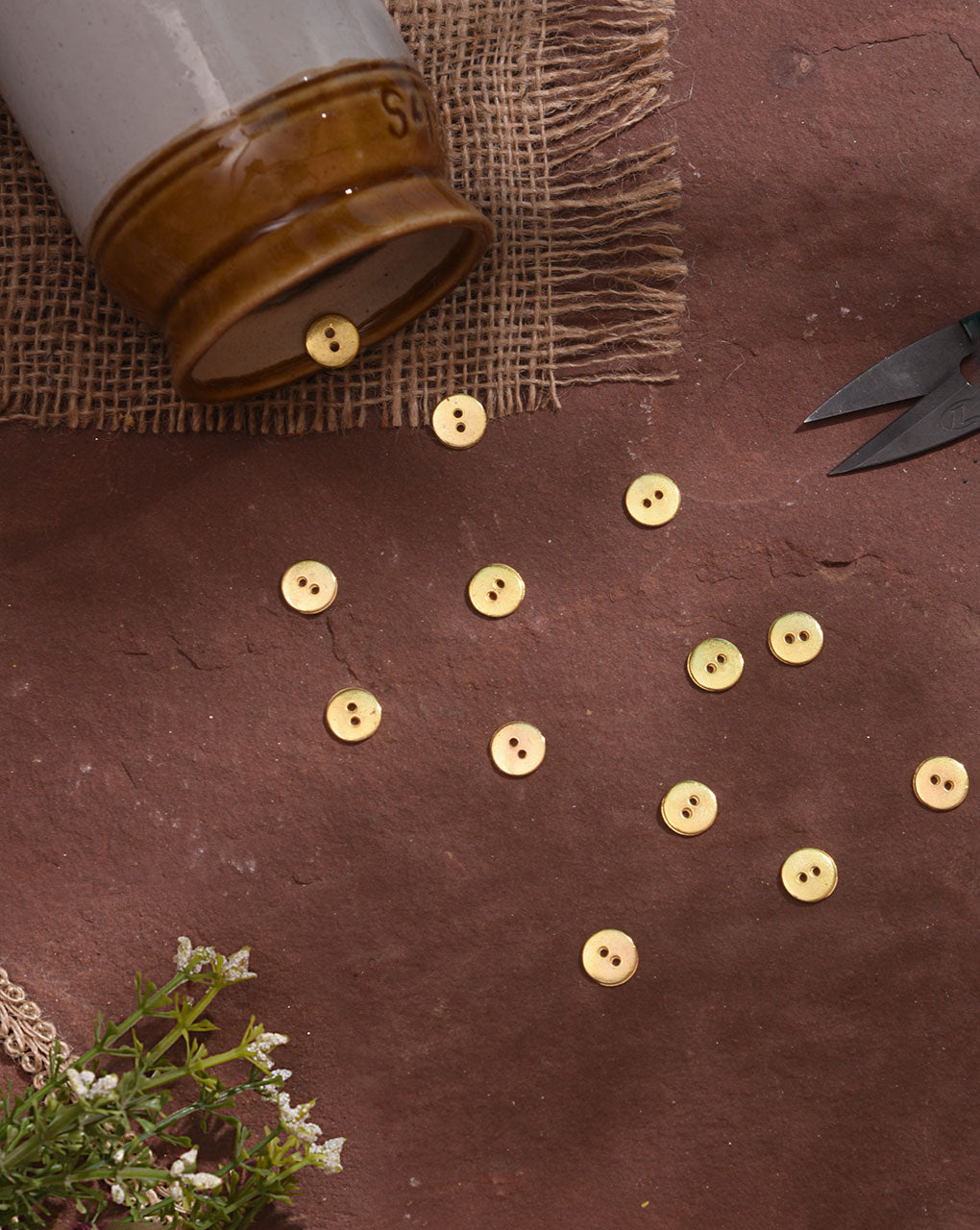 Metal Casting Button ( Set Of 6 ) - Fabriclore.com