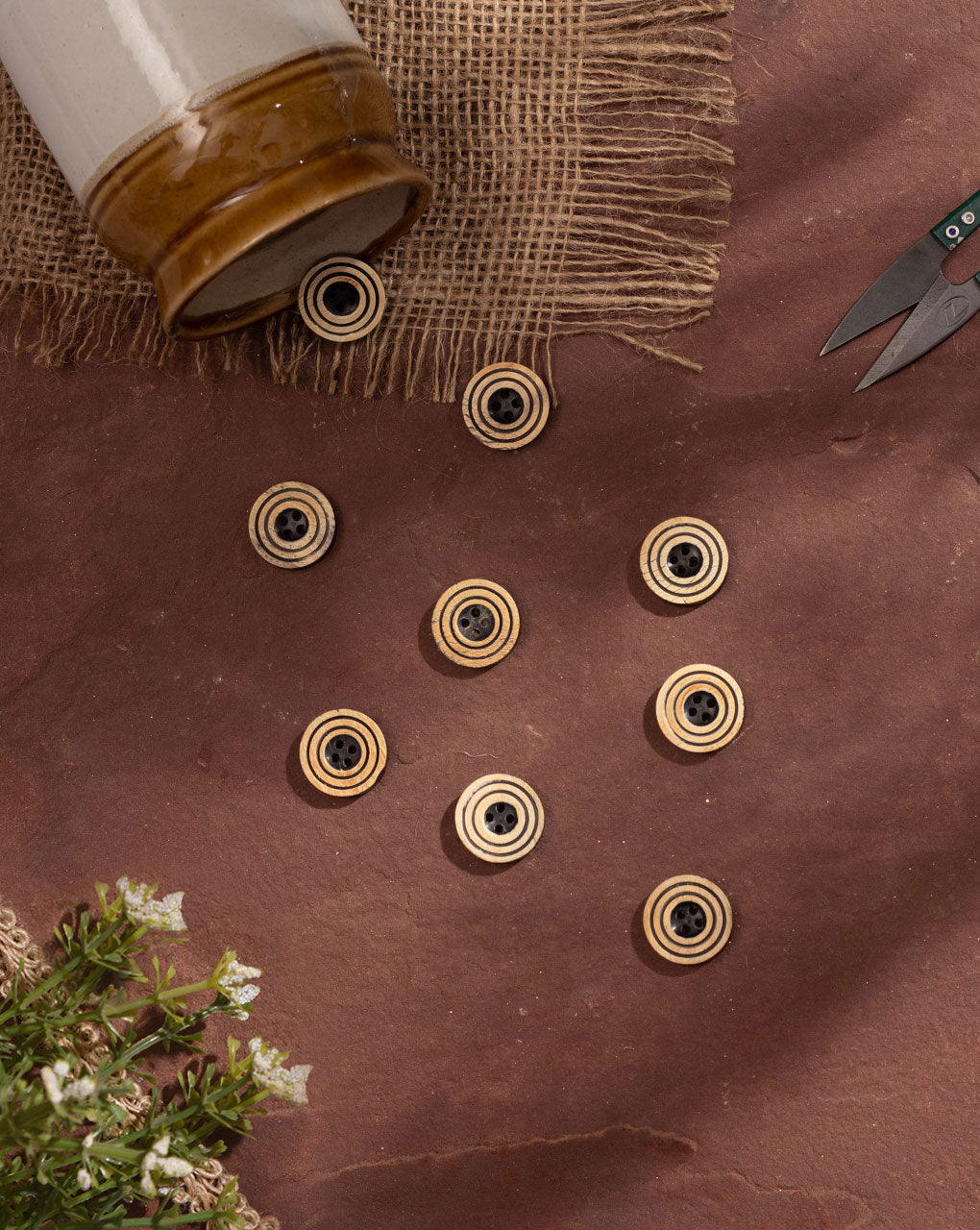 Engraved Horn Buttons ( Set Of 6 ) - Fabriclore.com