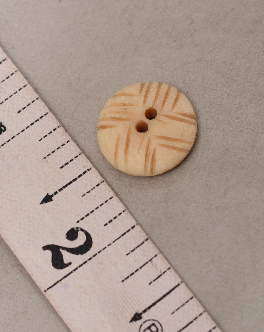 Engraved Bone Buttons ( Set Of 6 ) - Fabriclore.com