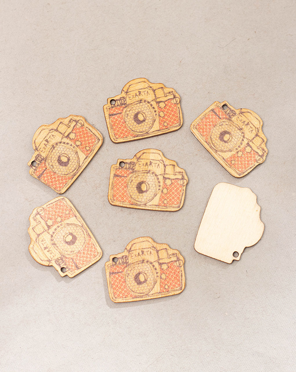 Wooden Button ( Set Of 4 ) - Fabriclore.com