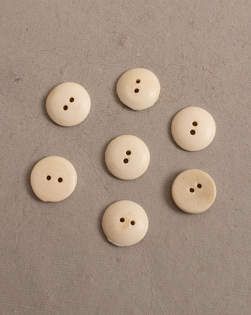 Bone Button ( Set Of 6 ) - Fabriclore.com