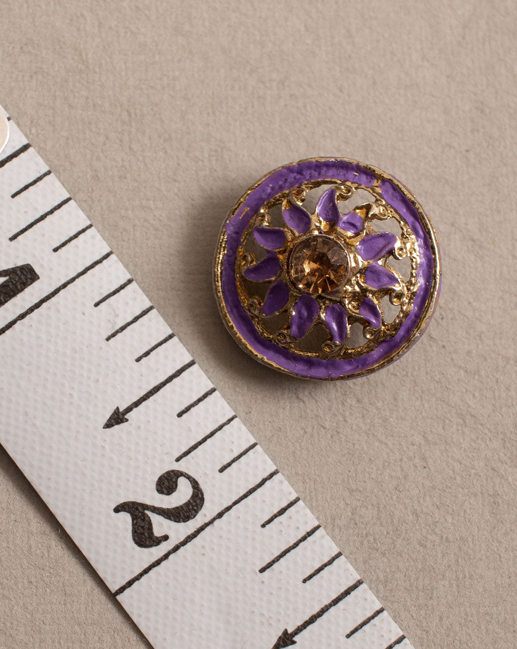 Antique Metal Casting Button ( Set Of 4 ) - Fabriclore.com