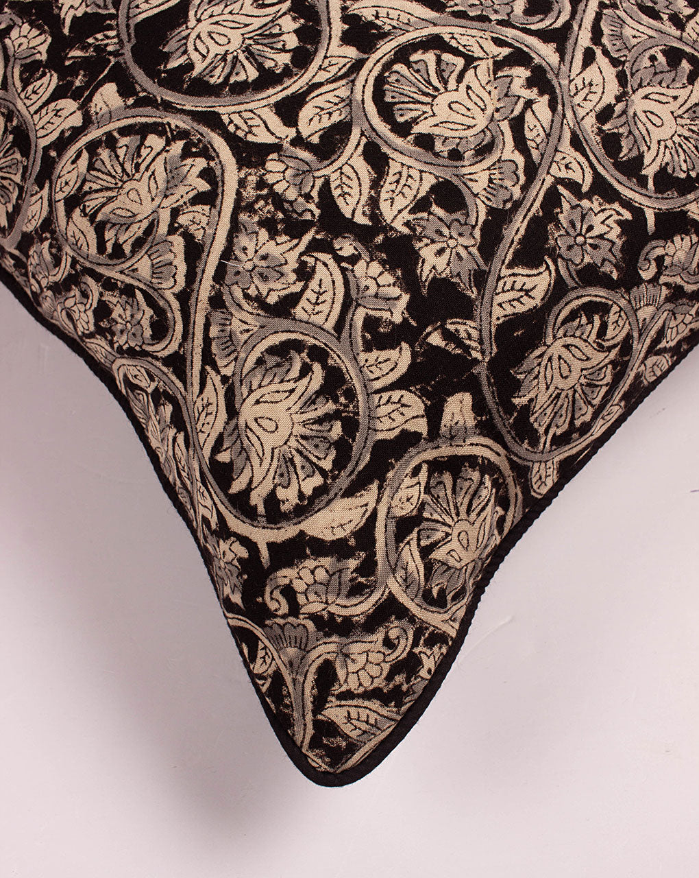 Hand Crafted Kalamkari Rayon Cushion Cover ( 18X18 Inches ) - Fabriclore.com