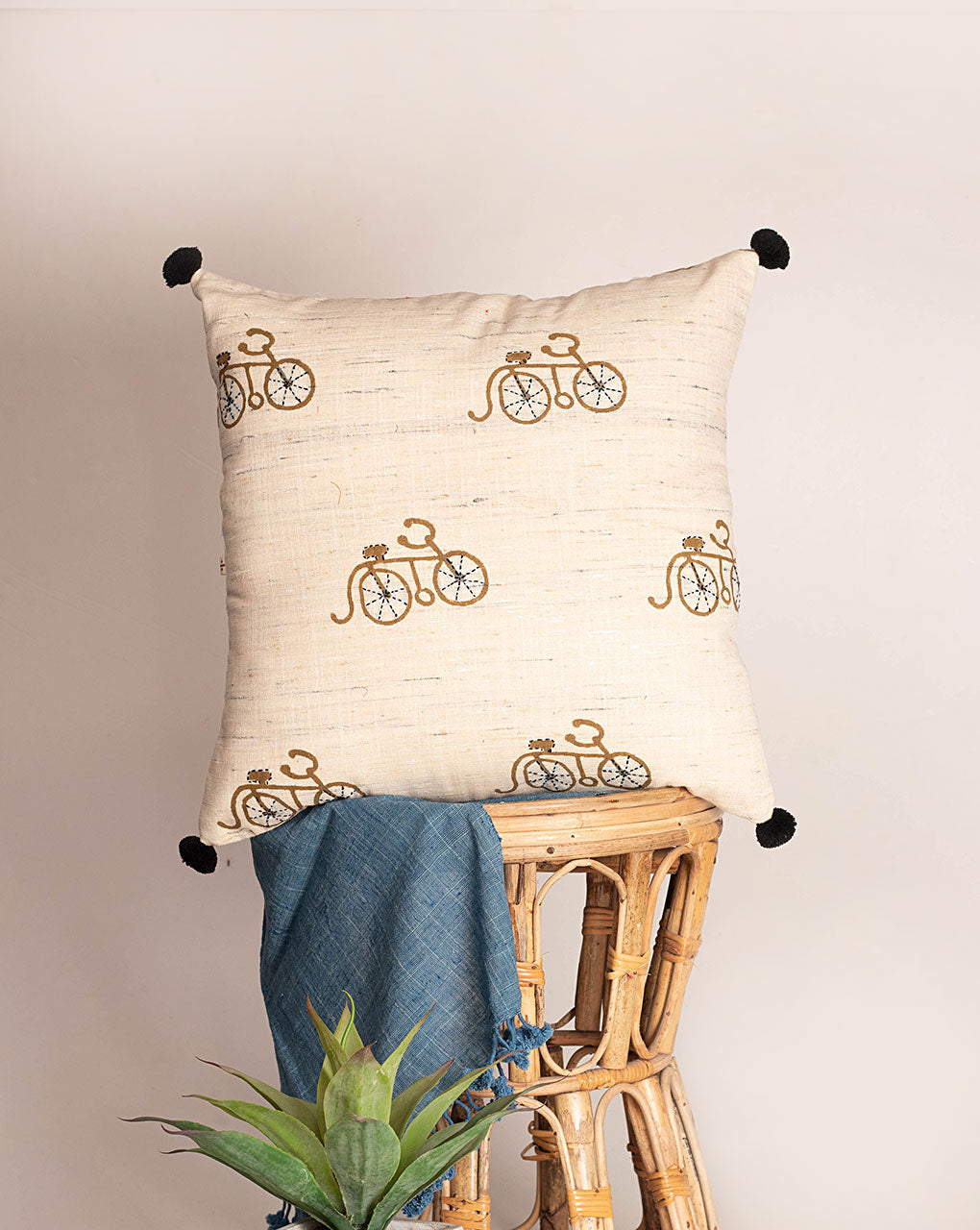 Hand Crafted Khadi Cotton Cushion Cover ( 18X18 Inches ) - Fabriclore.com