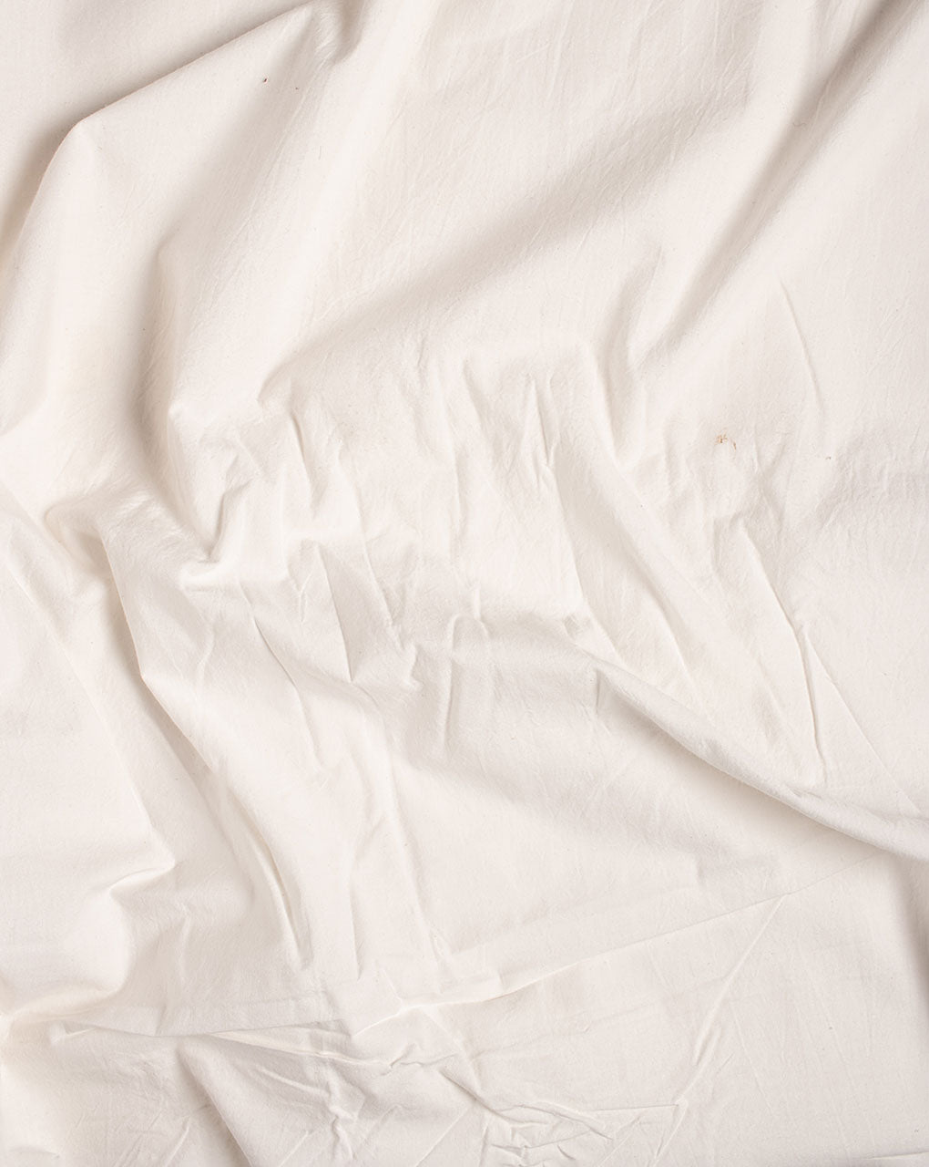 Light Texture Plain White Cotton Cloth - 44 Inches Width And 30 Meter Long  Density: 145 Gram Per Cubic Centimeter(g/cm3) at Best Price in Varanasi