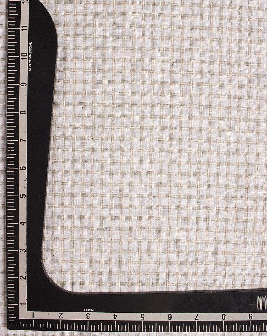 Checks Woven Hemp Fabric ( Width 58 Inch ) - Fabriclore.com