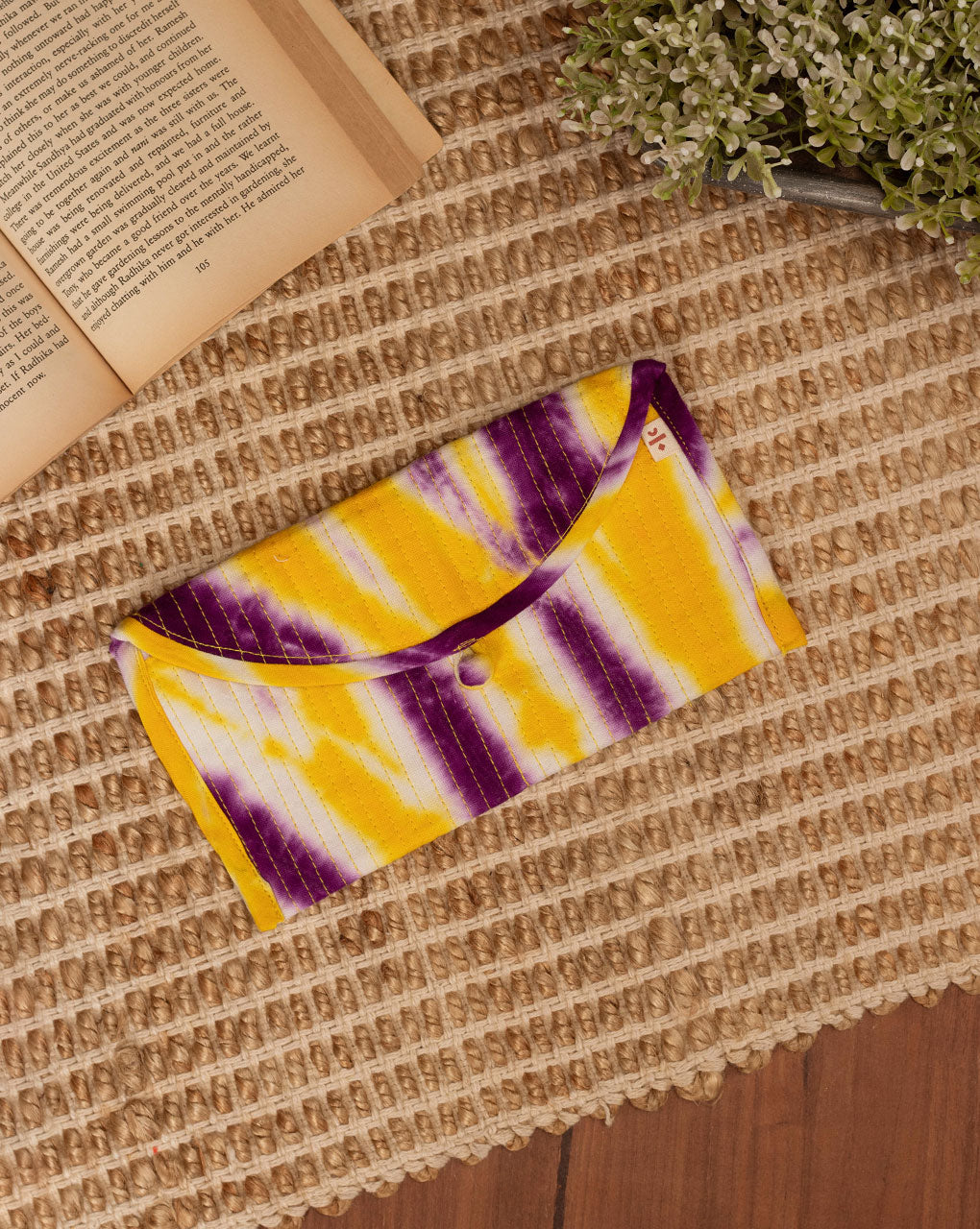 Handcrafted Rayon Quilted Clutch - Fabriclore.com