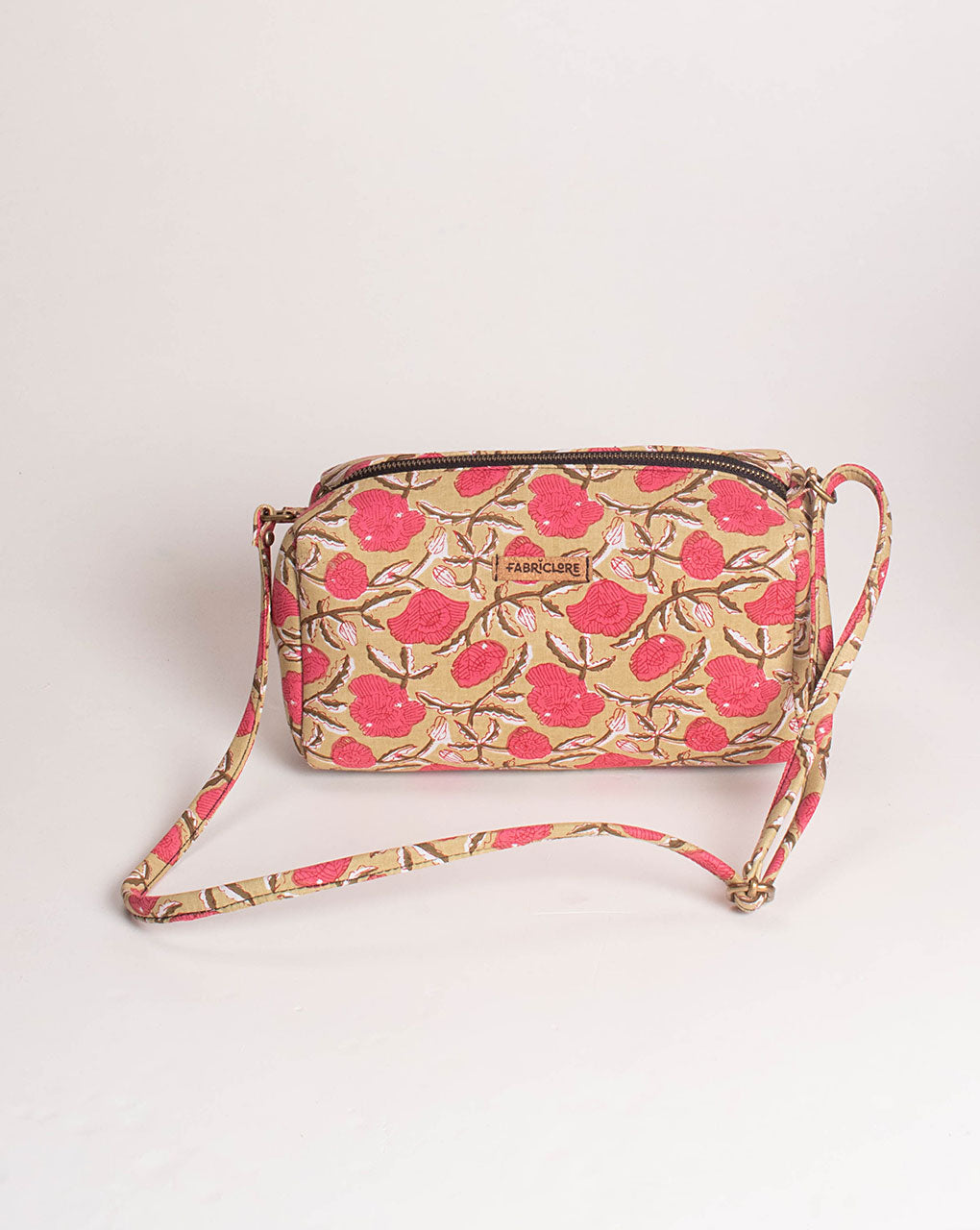 Upcycled Floral Rapid Bags ( Set Of 4 ) - Fabriclore.com