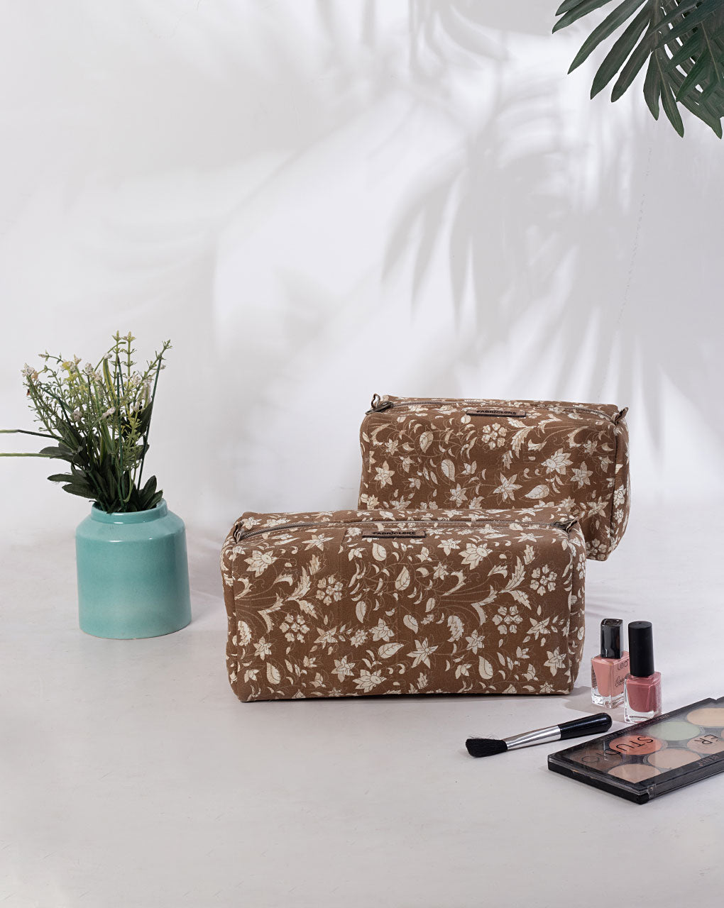 Floral Handcrafted Organiser Bag ( Set Of 2 ) - Fabriclore.com