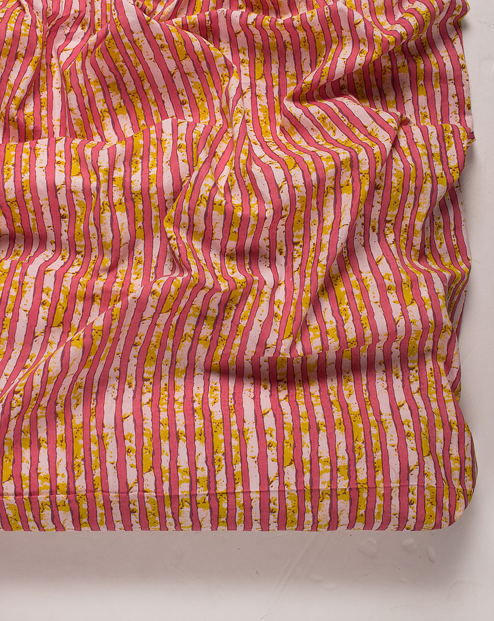 ( Pre Cut 1 MTR ) Stripes Screen Print Cotton Fabric