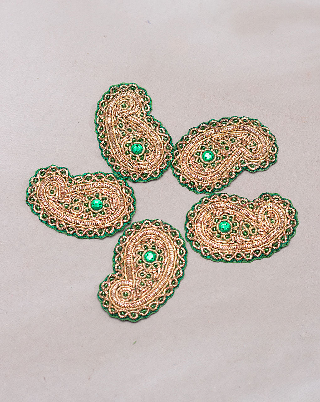 Paisley Salma Hand Embroidered Patch ( 1Pc. ) - Fabriclore.com
