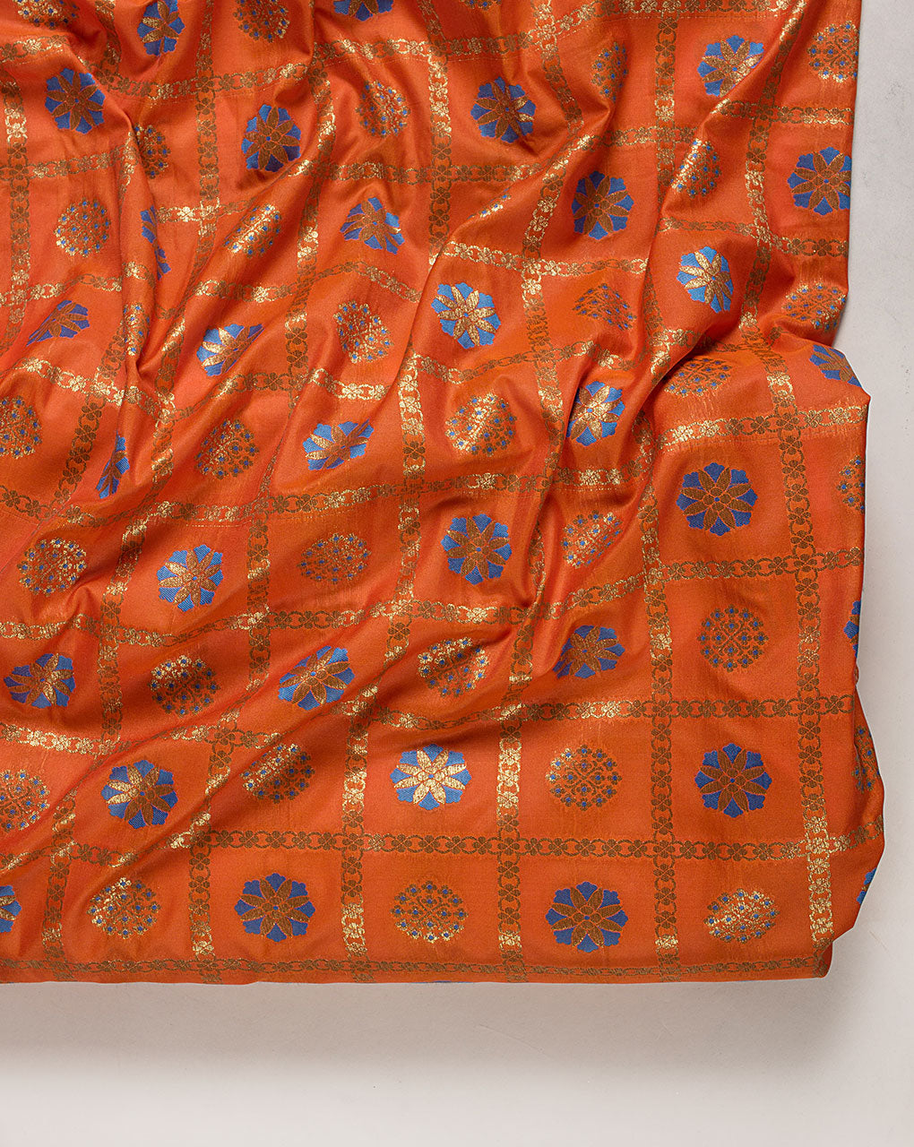 ( Pre Cut 90 CM ) Zari Jacquard Pure Taffeta Silk Fabric