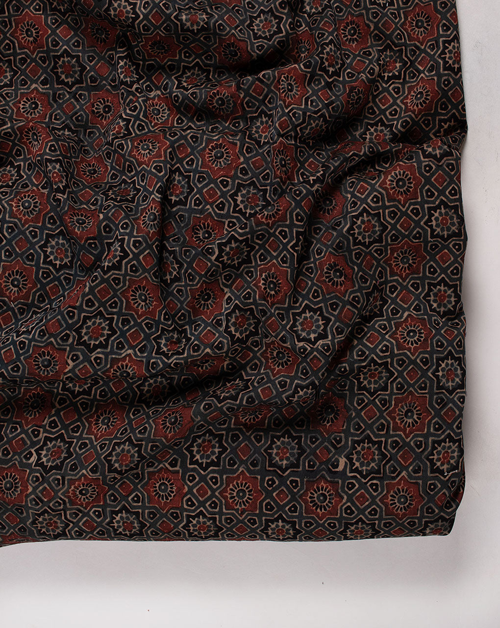 ( Pre Cut 1.5 MTR ) Natural Dye Jhag Ajrak Hand Block Mercerized Chanderi Fabric