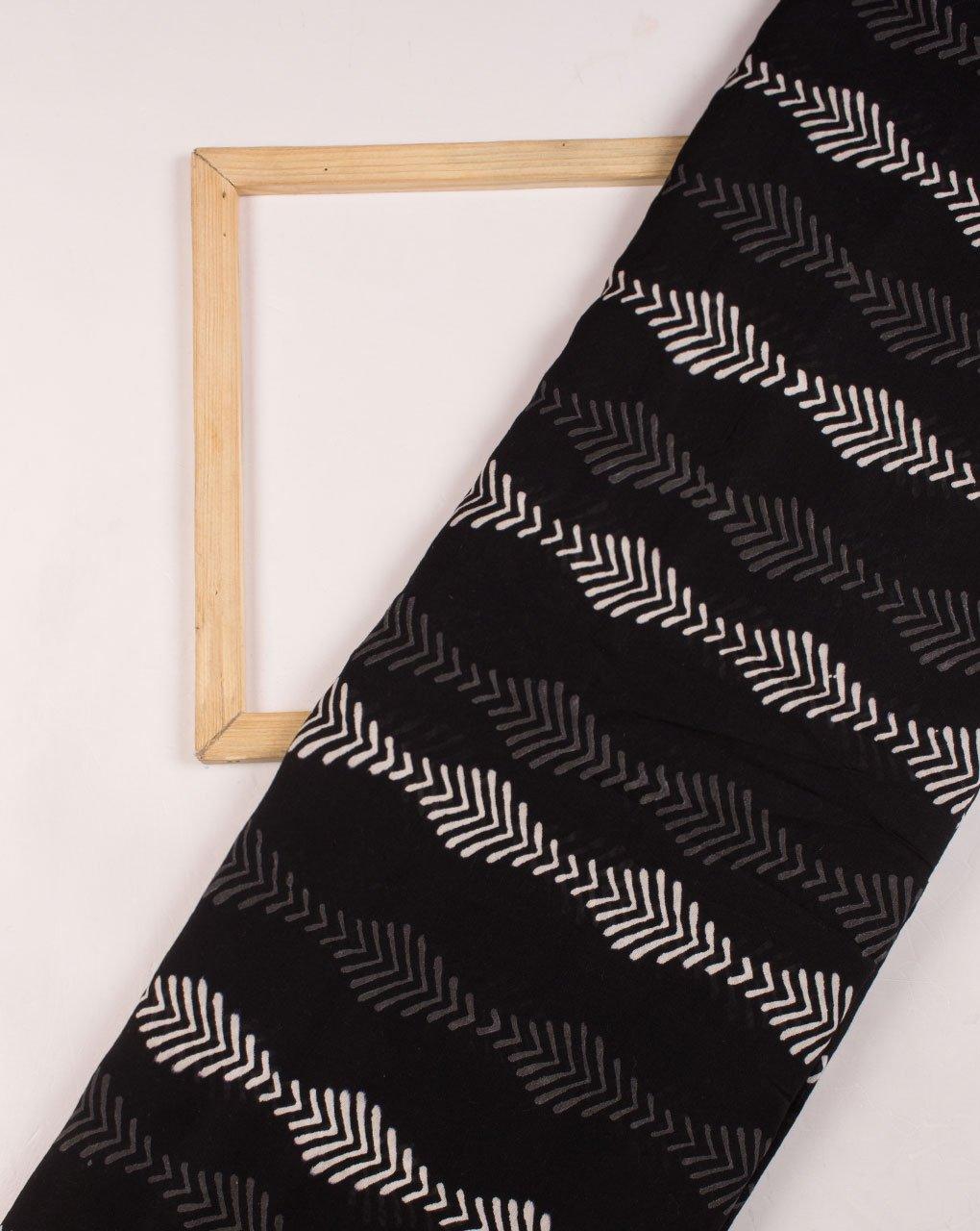 ( Pre-Cut 1.75 MTR ) Stripes Pattern Monochrome Hand Block Mercerized Chanderi Fabric - Fabriclore.com
