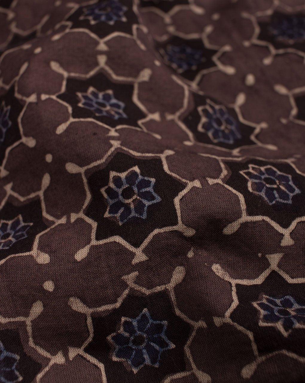 ( Pre-Cut 1.25 MTR ) Floral Jhag Ajrak Hand Block Natural Dye Cotton Fabric - Fabriclore.com