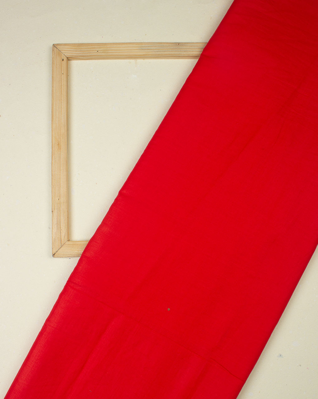 Red Plain Glazed Cotton Fabric - Fabriclore.com