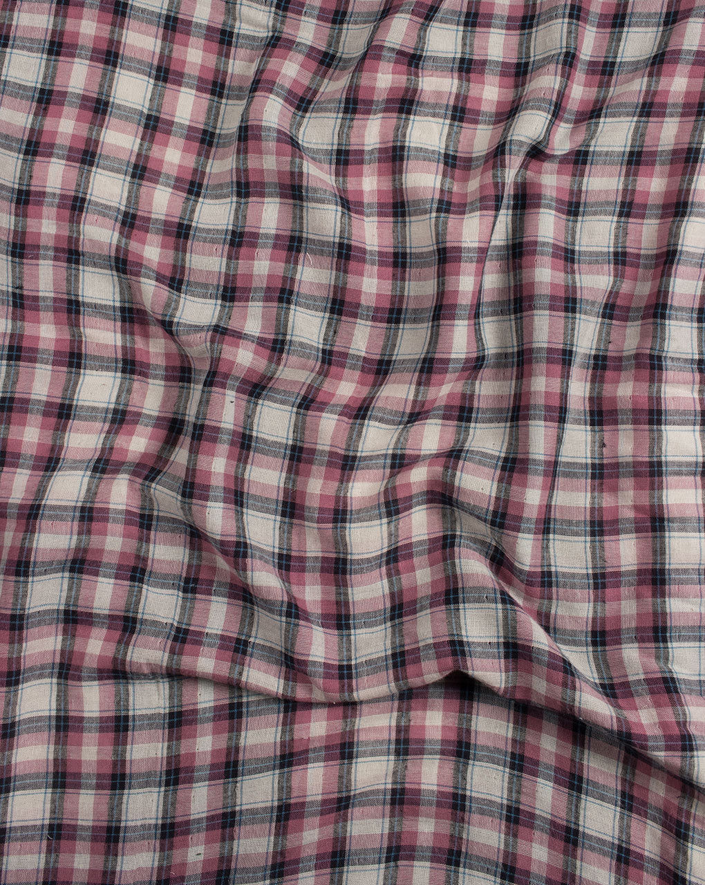 Tartans Checks Woven Reversible Cotton Fabric ( Width 54 Inch ) - Fabriclore.com