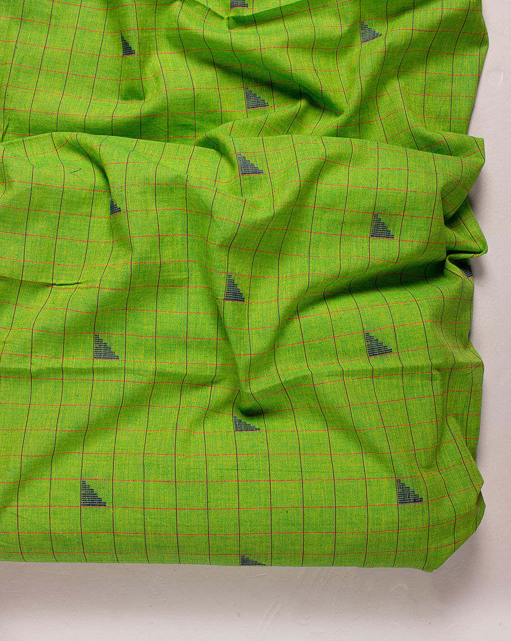 ( Pre Cut 1 MTR ) Checks Woven Jacquard Loom Textured Cotton Fabric