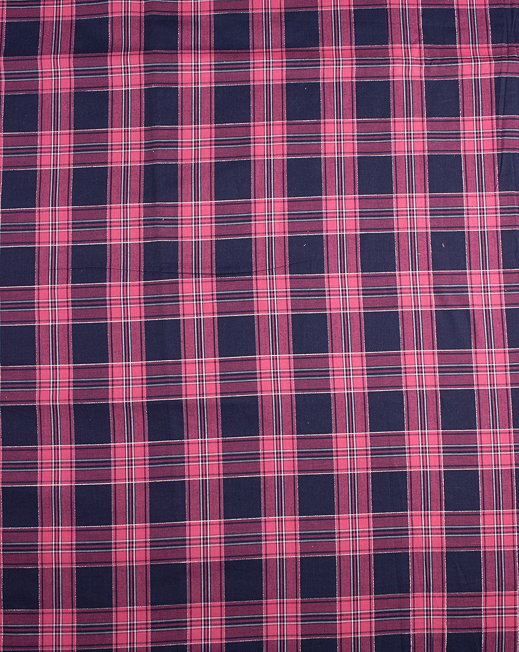 Tartan Checks Lurex Cotton Fabric ( Width 58 Inch ) - Fabriclore.com