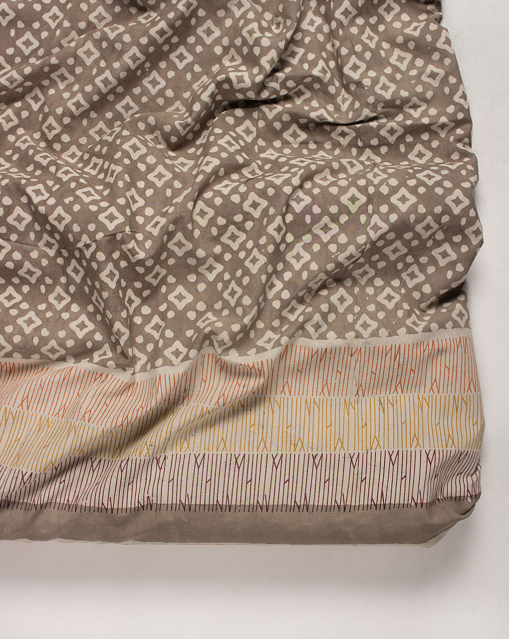 ( Pre Cut 1.5 MTR ) Kashish Hand Block Cotton Fabric
