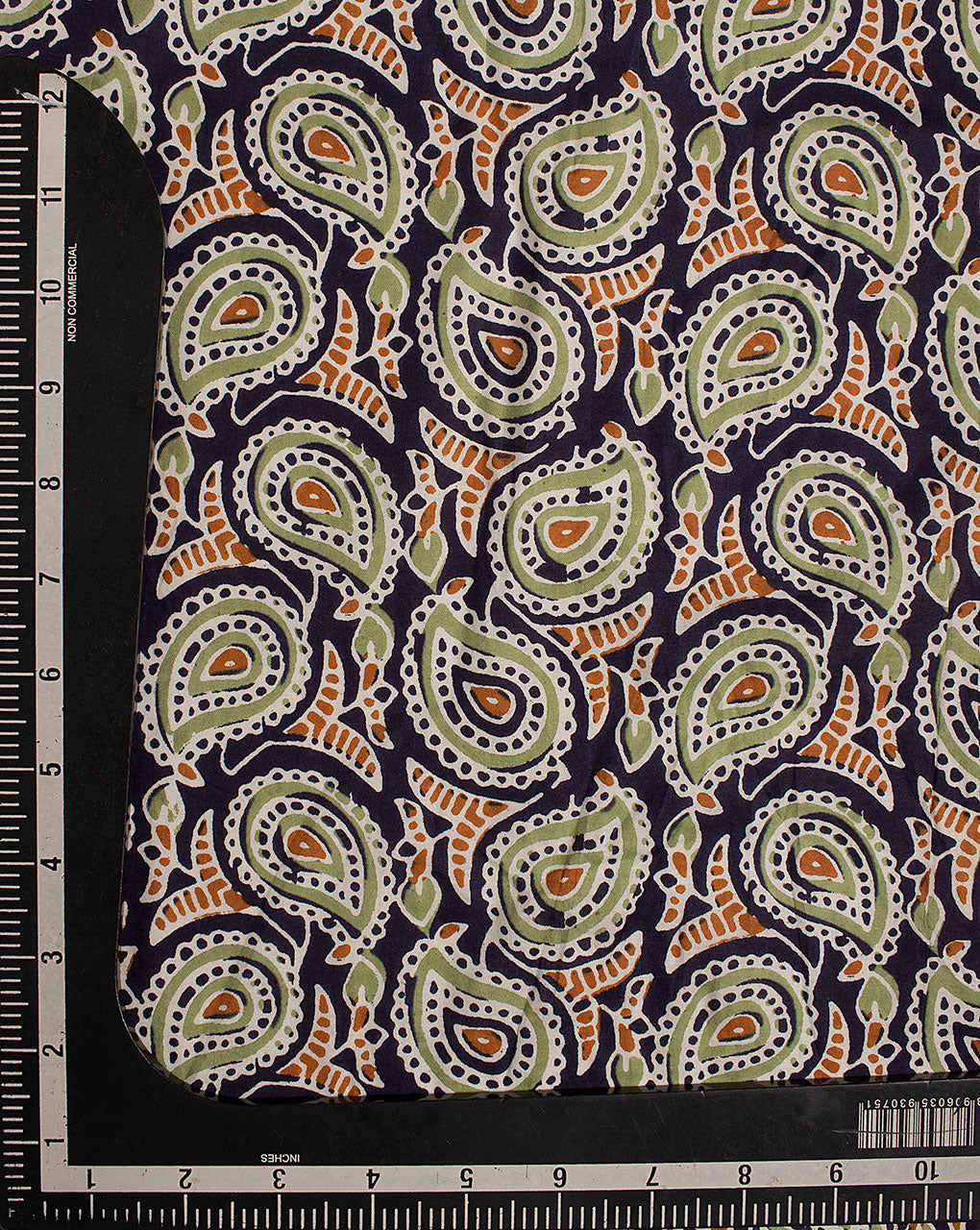 ( Pre Cut 80 CM ) Paisley Screen Print Cotton Fabric