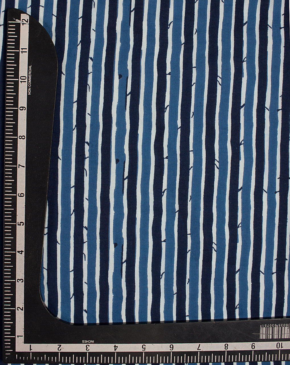 ( Pre Cut 1.75 MTR ) Screen Print Cotton Fabric