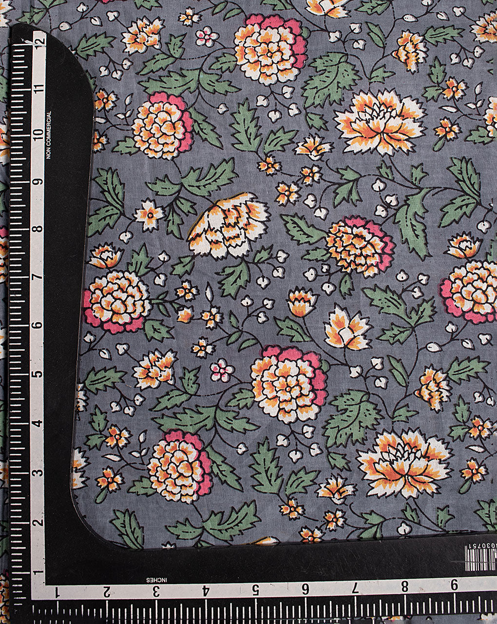 ( Pre Cut 60 CM ) Cotton Screen Print Fabric