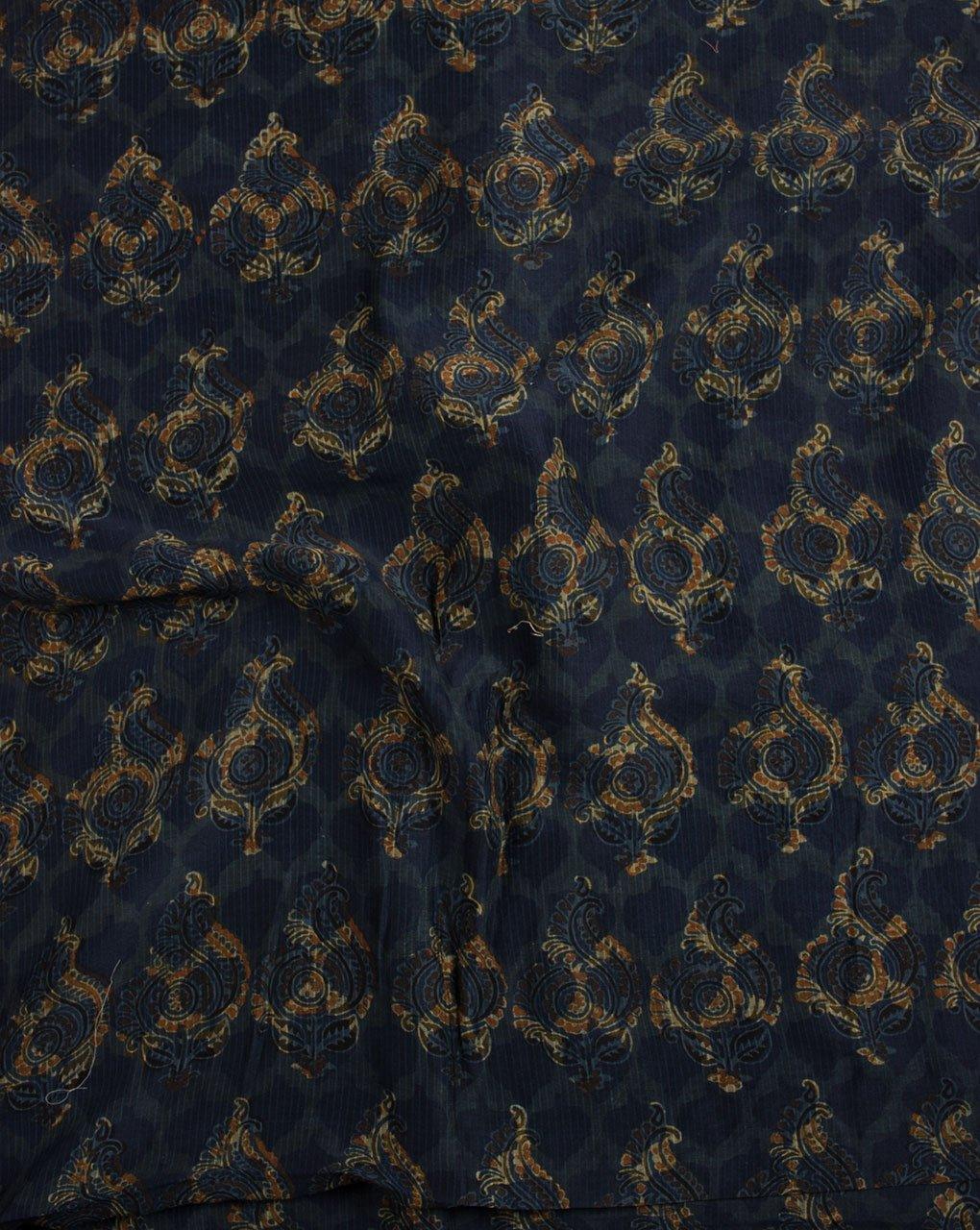 ( Pre-Cut 1 MTR ) Paisley Ajrak Hand Block Natural Dye Zari Border Maheshwari Silk Fabric - Fabriclore.com