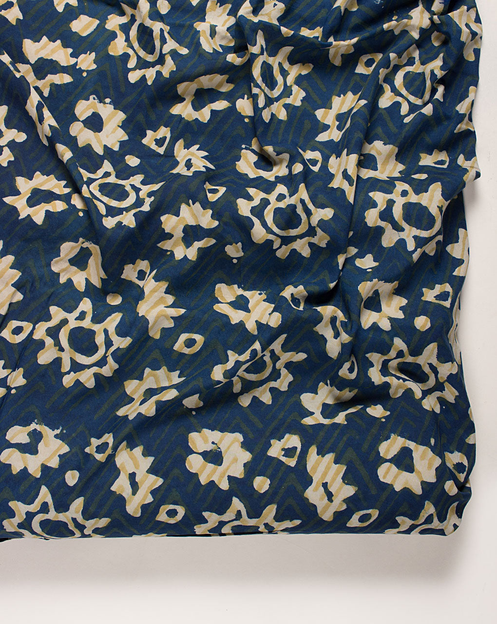( Pre-Cut 1 MTR ) Floral Indigo Hand Block Certified Soyabean Cotton Fabric