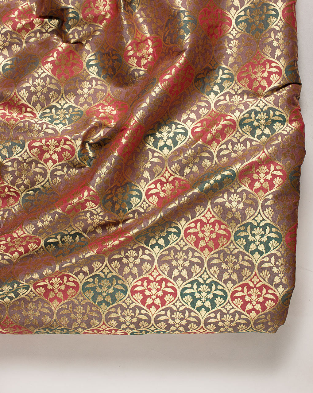 ( Pre Cut 70 CM ) Zari Jacquard Pure Taffeta Silk Fabric