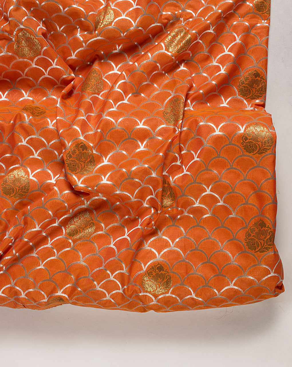 Woven Zari Jacquard Banarasi Taffeta Silk Fabric