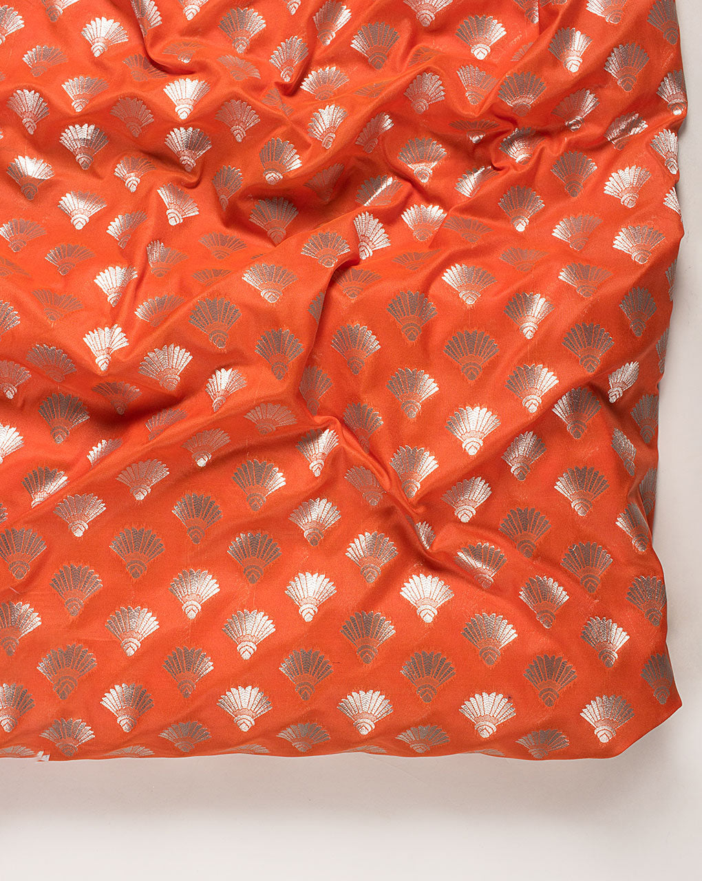 ( Pre Cut 1.5 MTR ) Zari Jacquard Pure Taffeta Silk Fabric