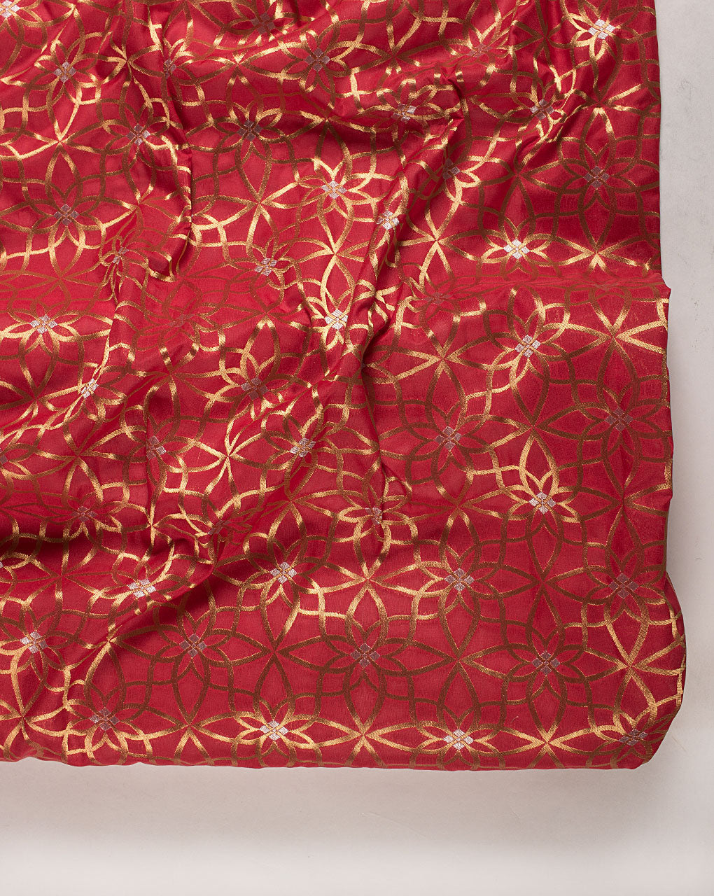 ( Pre Cut 1.5 MTR ) Zari Jacquard Pure Taffeta Silk Fabric