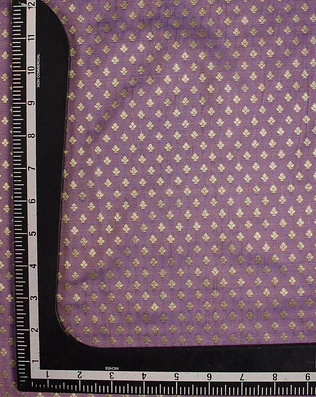 ( Pre Cut 1.5 MTR ) Zari Jacquard Banarasi Taffeta Silk Fabric